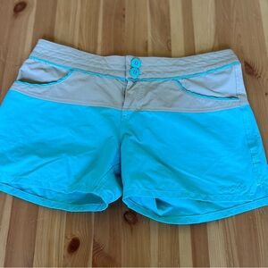Patagonia Women’s Size 2 Blue & Beige Board Shorts Two-Tone Swimwear